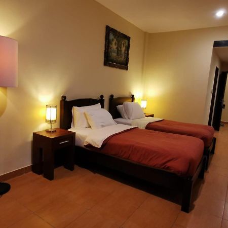 Dalia Budget Hotel Senggigi Exteriör bild