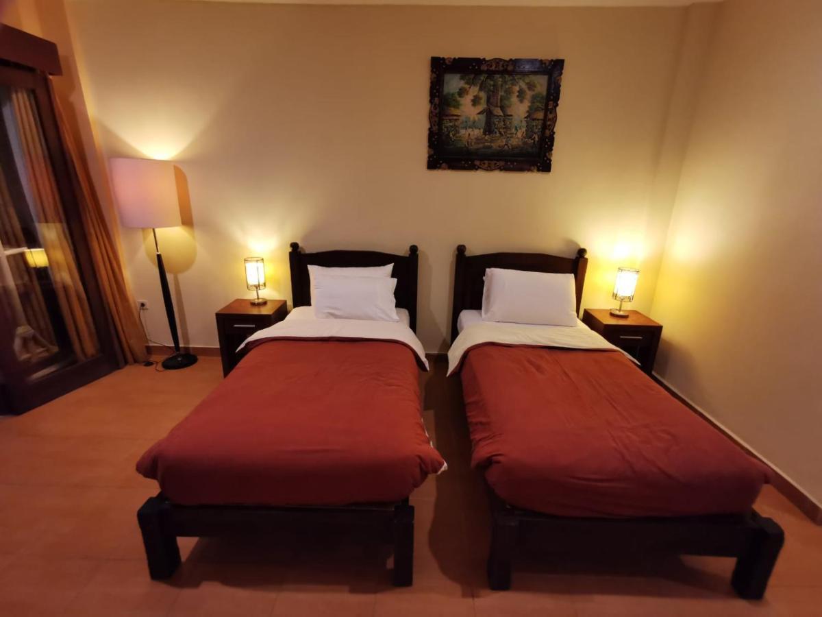 Dalia Budget Hotel Senggigi Exteriör bild