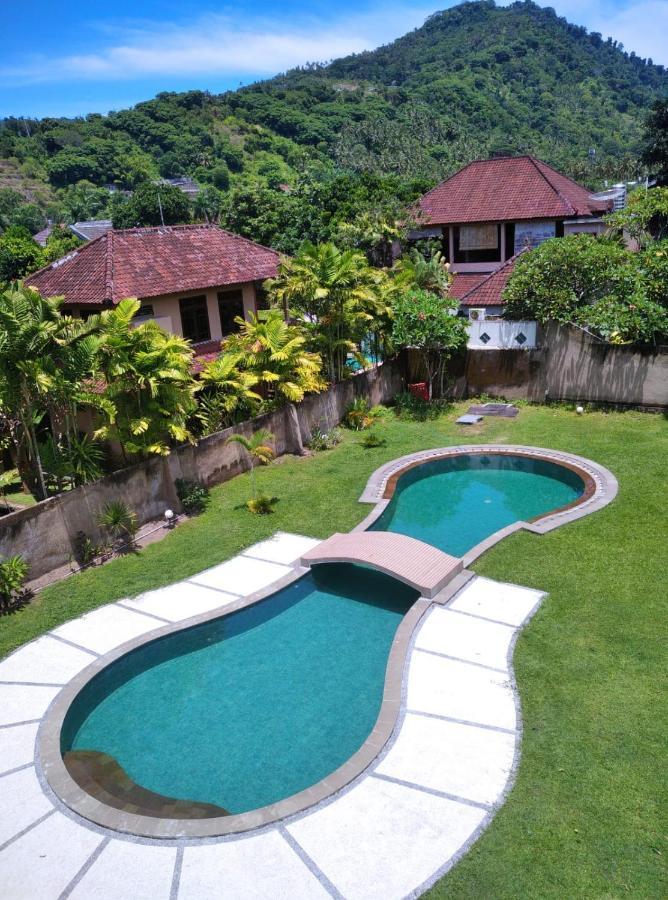Dalia Budget Hotel Senggigi Exteriör bild